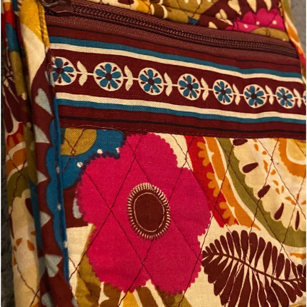 Crossbody Quilted Purse  - Picture 3 of 9